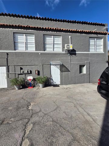 1629 SW 6th St 13, Miami, FL 33135