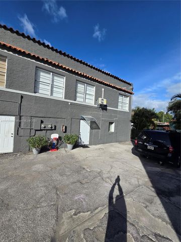 1629 SW 6th St 13, Miami, FL 33135