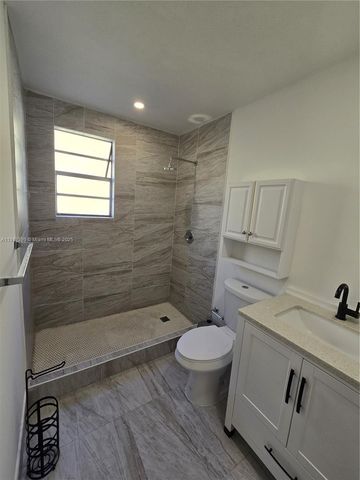 1629 SW 6th St 13, Miami, FL 33135