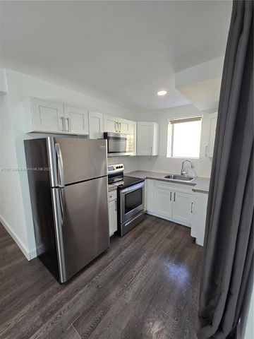 1629 SW 6th St 13, Miami, FL 33135