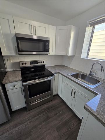 1629 SW 6th St 13, Miami, FL 33135