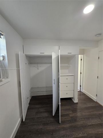 1629 SW 6th St 13, Miami, FL 33135