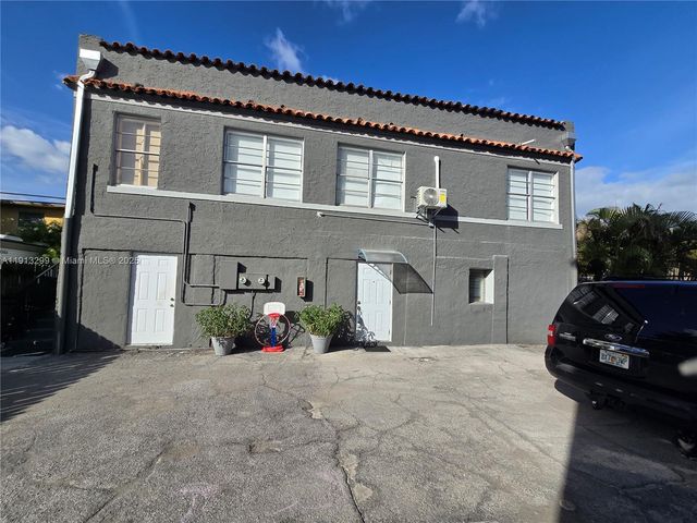 1629 SW 6th St 13, Miami, FL 33135