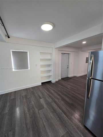 1629 SW 6th St 13, Miami, FL 33135