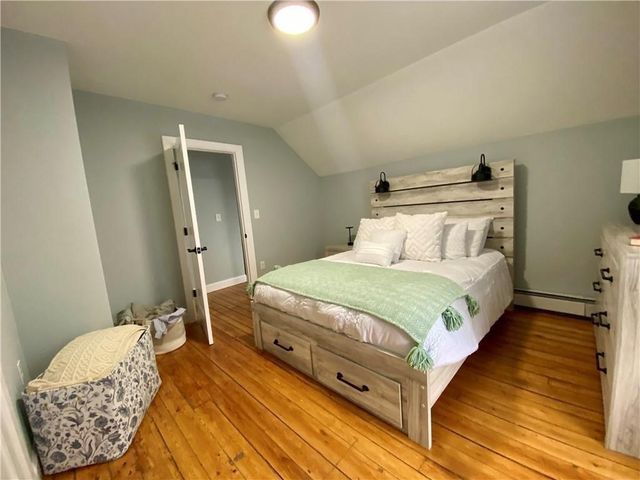18 Hall Avenue, Newport, RI 02840