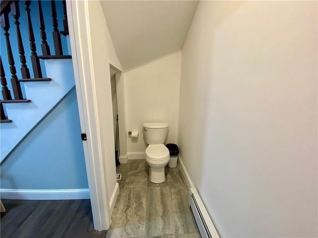 18 Hall Avenue, Newport, RI 02840