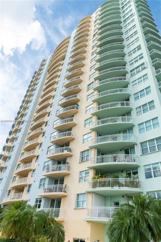 2475 Brickell Ave 709, Miami, FL 33129
