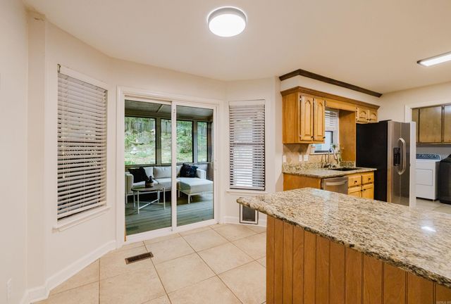 9 Yukon Cove, Maumelle, AR 72113