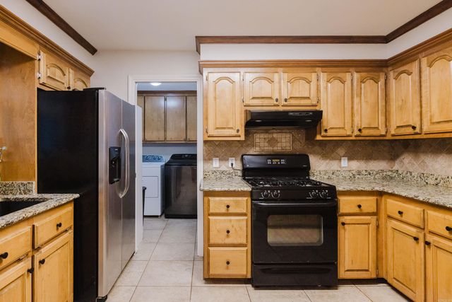 9 Yukon Cove, Maumelle, AR 72113