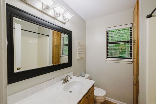 9 Yukon Cove, Maumelle, AR 72113