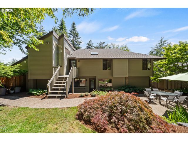 4273 SUNDEW Ct, Lake Oswego, OR 97035