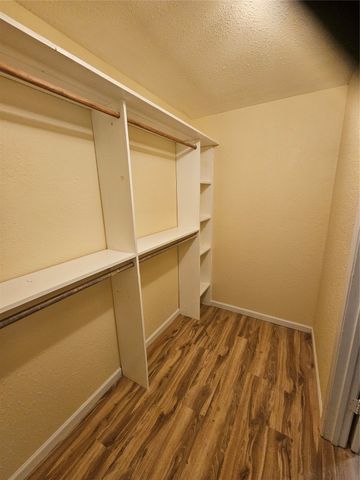 710 Kingridge Place, Shreveport, LA 71108