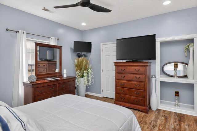 117 White Oak Trace, Lexington, KY 40511