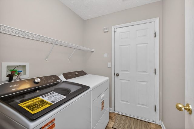 117 White Oak Trace, Lexington, KY 40511