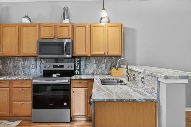 117 White Oak Trace, Lexington, KY 40511