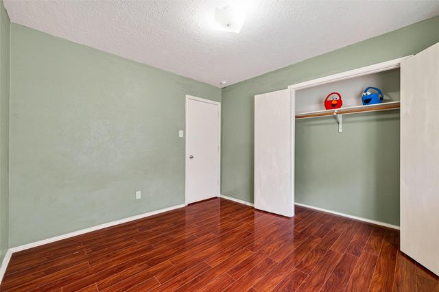 11030 Knobbley Oak Ct, Cypress, TX 77065