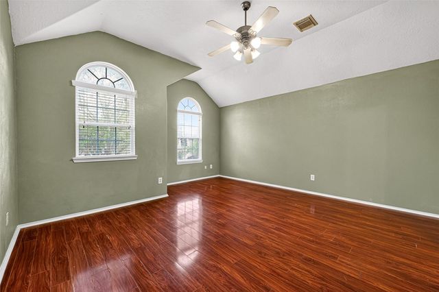 11030 Knobbley Oak Ct, Cypress, TX 77065