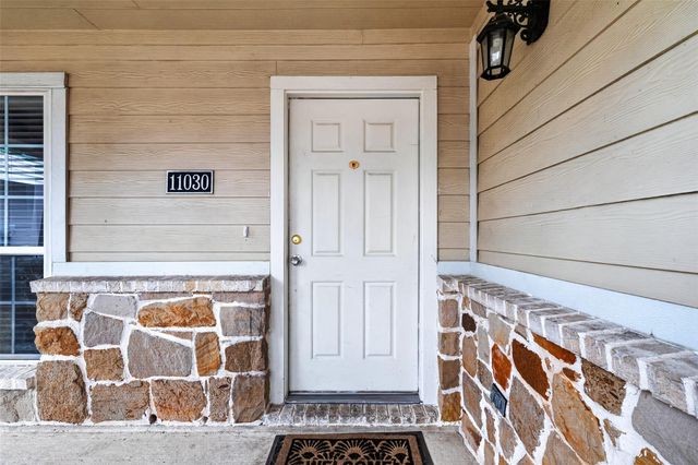 11030 Knobbley Oak Ct, Cypress, TX 77065