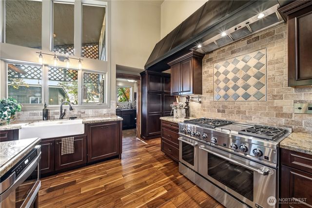 7104 166th Avenue E, Sumner, WA 98390