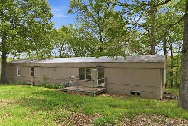 15435 Realtree Road, Gravette, AR 72736