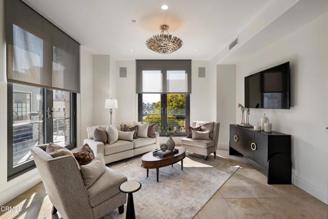 345 E Colorado Boulevard 302, Pasadena, CA 91101