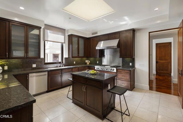 345 E Colorado Boulevard 302, Pasadena, CA 91101