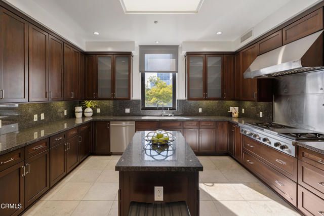 345 E Colorado Boulevard 302, Pasadena, CA 91101