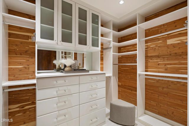 345 E Colorado Boulevard 302, Pasadena, CA 91101