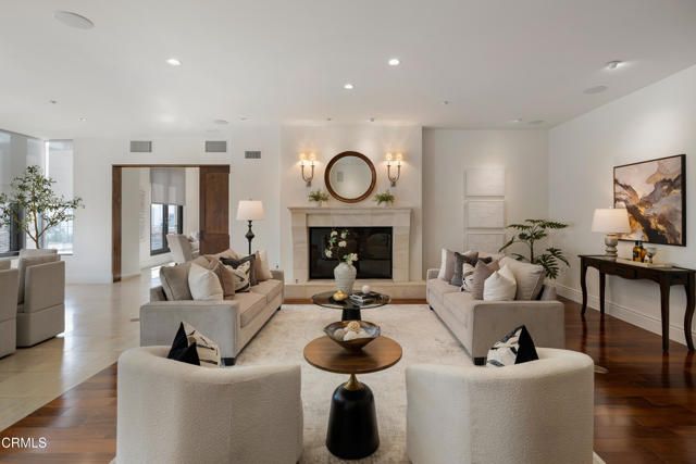 345 E Colorado Boulevard 302, Pasadena, CA 91101