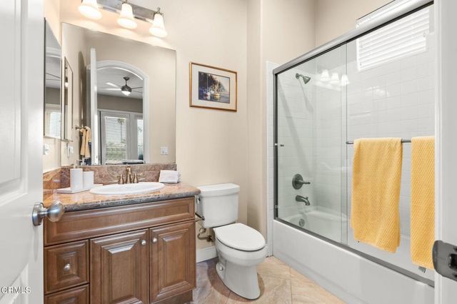 3927 W Hemlock Street, Oxnard, CA 93035