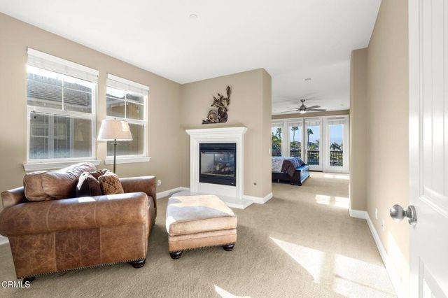 3927 W Hemlock Street, Oxnard, CA 93035