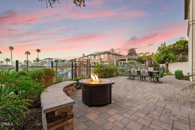 3927 W Hemlock Street, Oxnard, CA 93035
