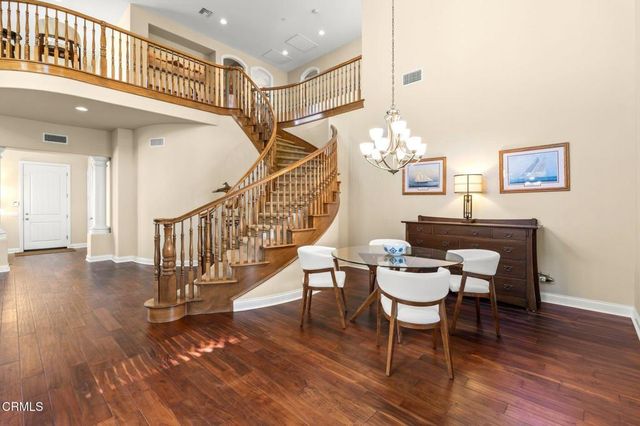 3927 W Hemlock Street, Oxnard, CA 93035