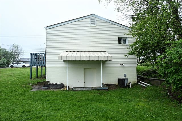 1915 Maratta Rd, Hopewell Twp, PA 15001