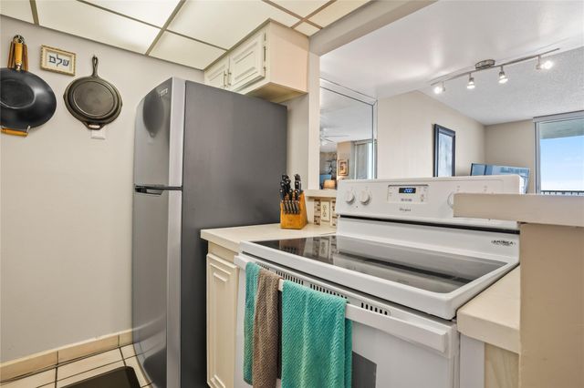 111 Briny Ave 2708, Pompano Beach, FL 33062