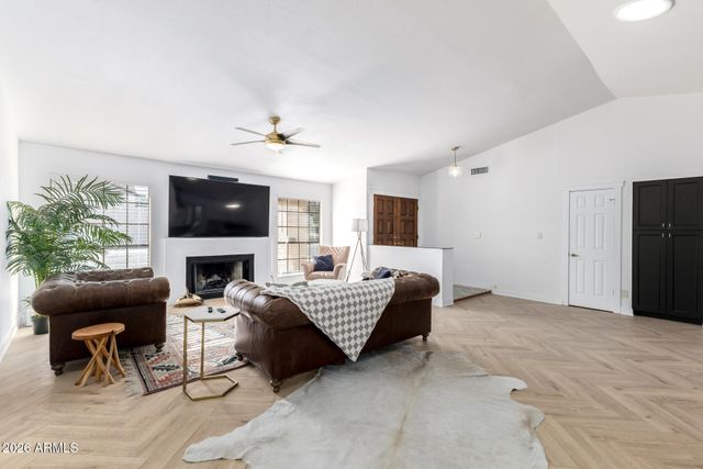 436 E BLUEBELL Lane, Tempe, AZ 85288