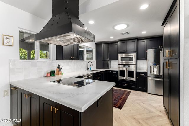 436 E BLUEBELL Lane, Tempe, AZ 85288