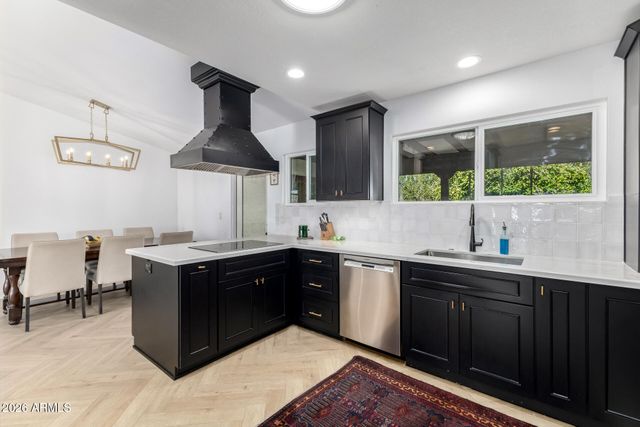 436 E BLUEBELL Lane, Tempe, AZ 85288