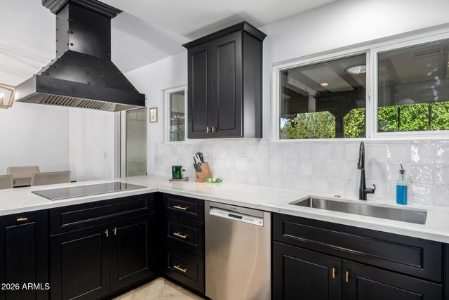 436 E BLUEBELL Lane, Tempe, AZ 85288