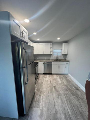 817 S L Street 2, Lake Worth Beach, FL 33460