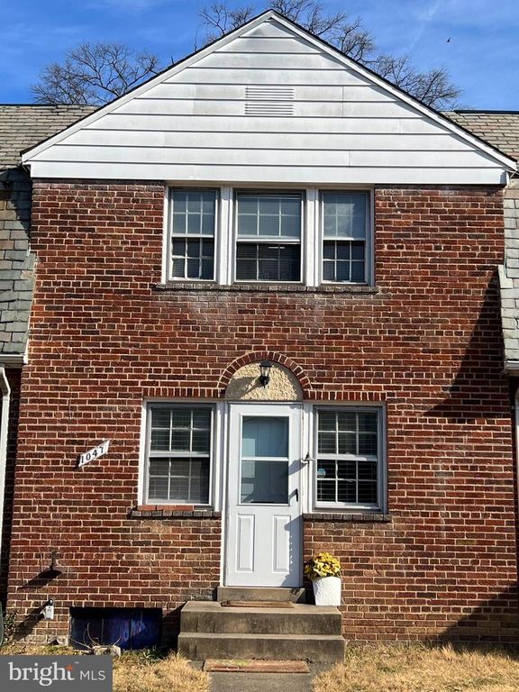 1047 N MONROE ST, Arlington, VA 22201