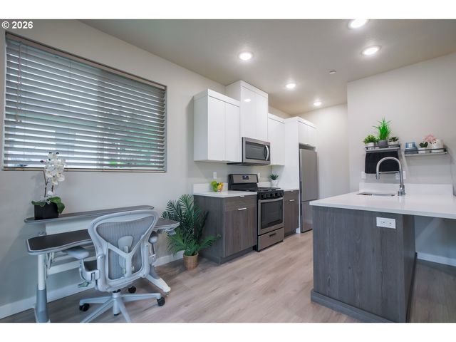 212 Nw 18TH Ave, Camas, WA 98607