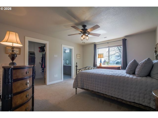 212 Nw 18TH Ave, Camas, WA 98607
