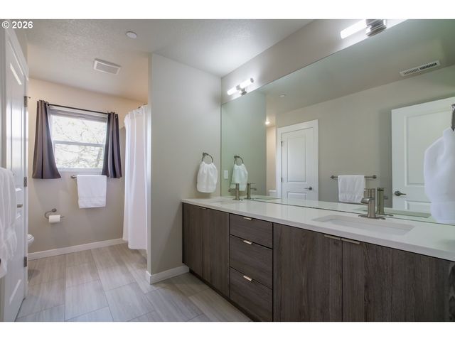 212 Nw 18TH Ave, Camas, WA 98607