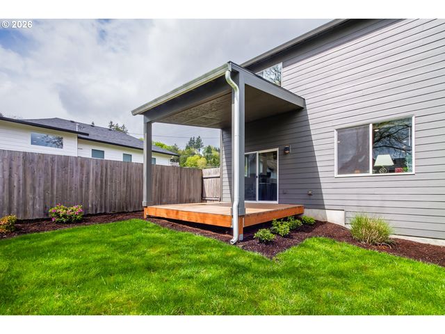 212 Nw 18TH Ave, Camas, WA 98607