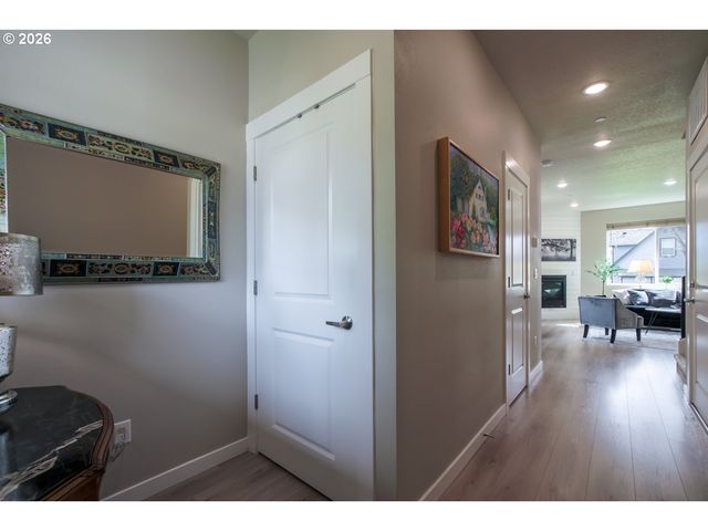212 Nw 18TH Ave, Camas, WA 98607