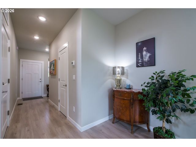 212 Nw 18TH Ave, Camas, WA 98607