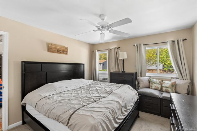 346 Avenue C, Ronkonkoma, NY 11779