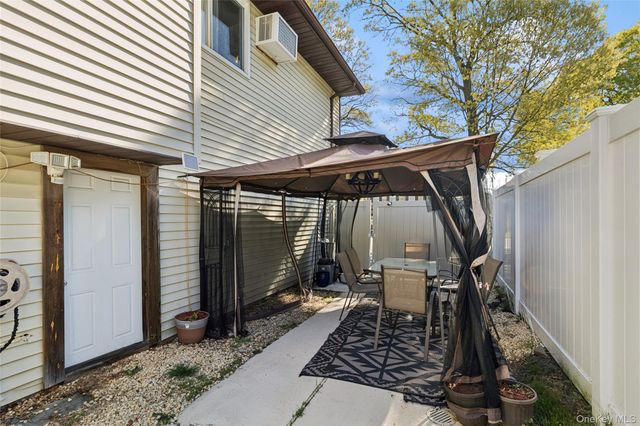 346 Avenue C, Ronkonkoma, NY 11779