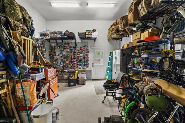 119 Vincent DR, Moyock, NC 27958